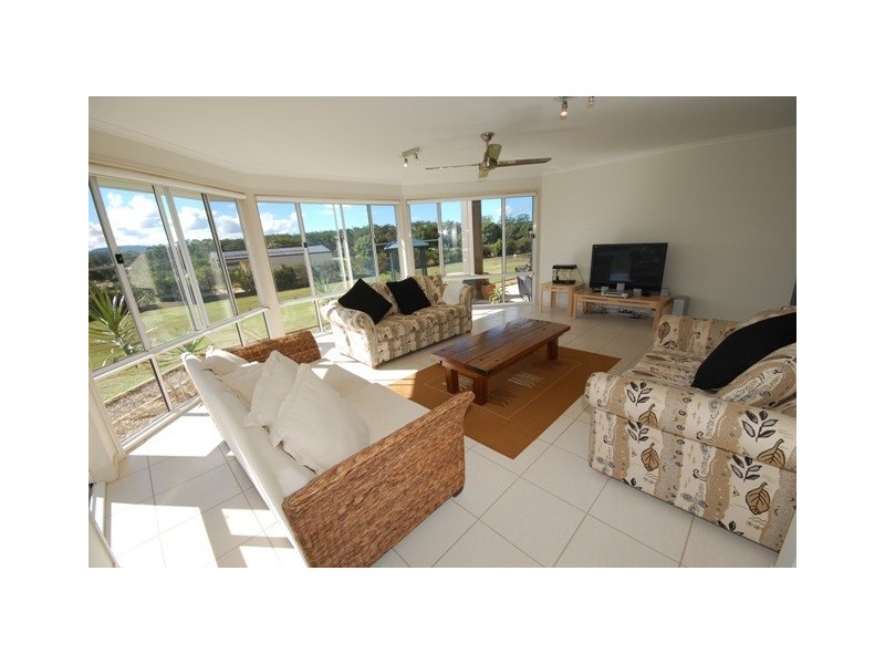 5 Elandra Terrace, Pomona QLD 4568