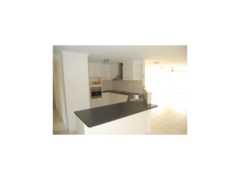 5 Elandra Terrace, Pomona QLD 4568