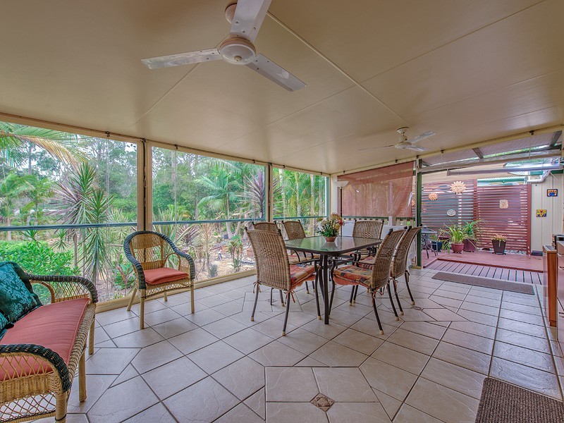 228 Highfield Rise, Pomona QLD 4568