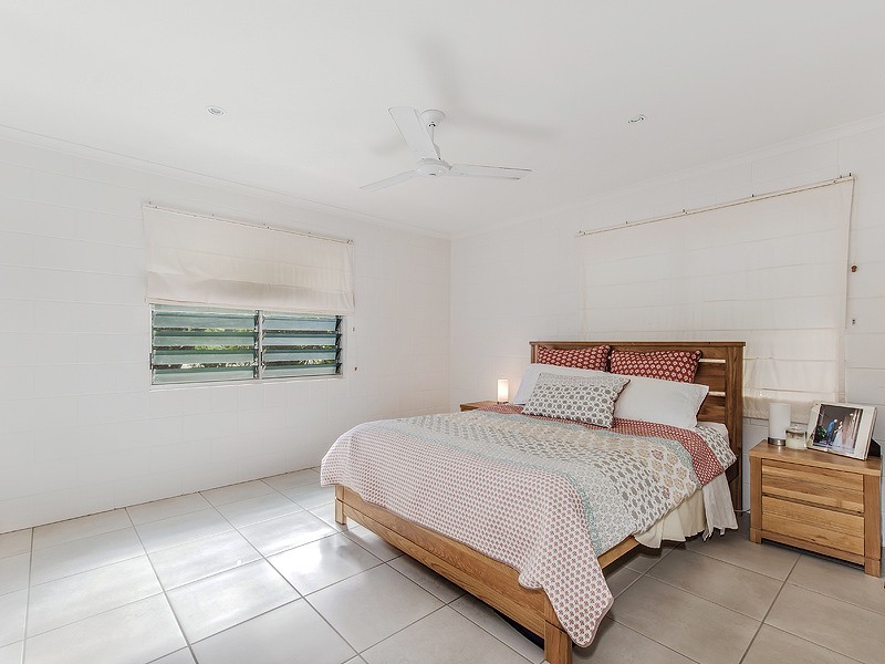 16 Tree Street, Pomona QLD 4568