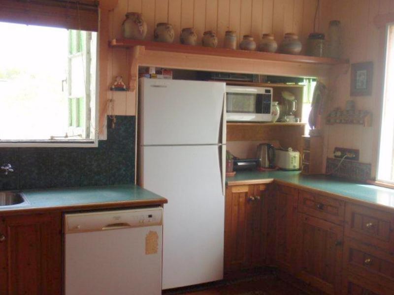 110 Noakes Road, Traveston QLD 4570