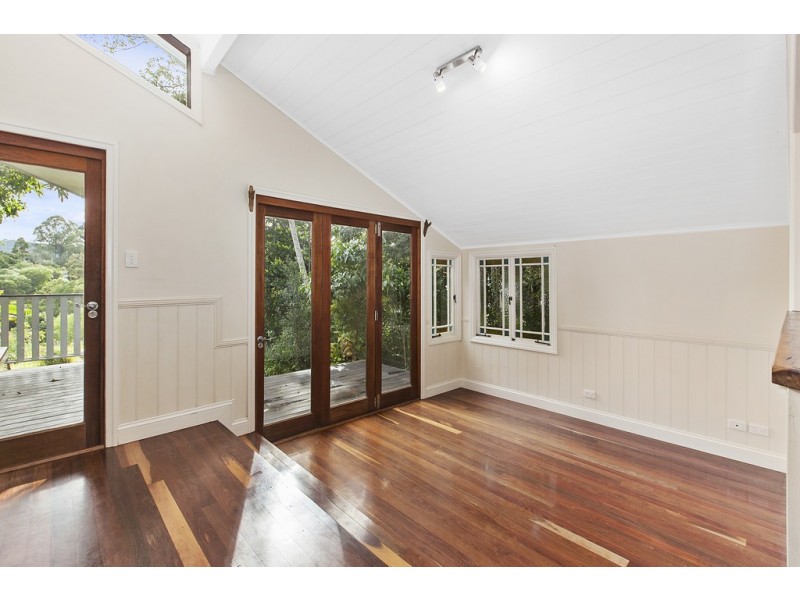 8 Queen Street, Cooran QLD 4569