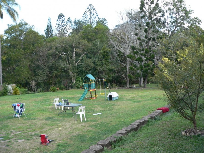 38- 40 Main Street, Kin Kin QLD 4571