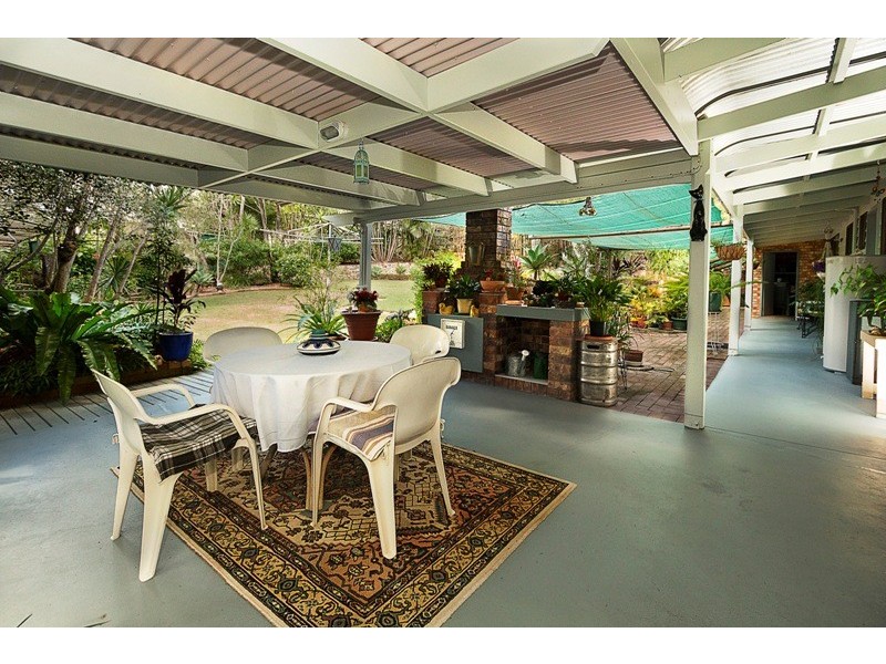 14 Church Street, Pomona QLD 4568