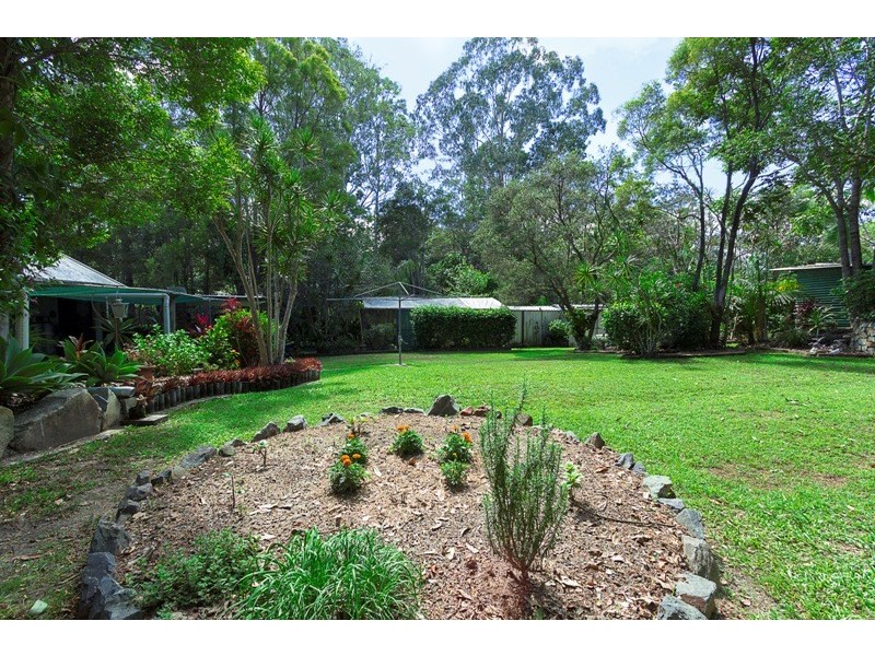 14 Church Street, Pomona QLD 4568