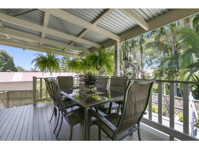 23 Red Street, Pomona QLD 4568