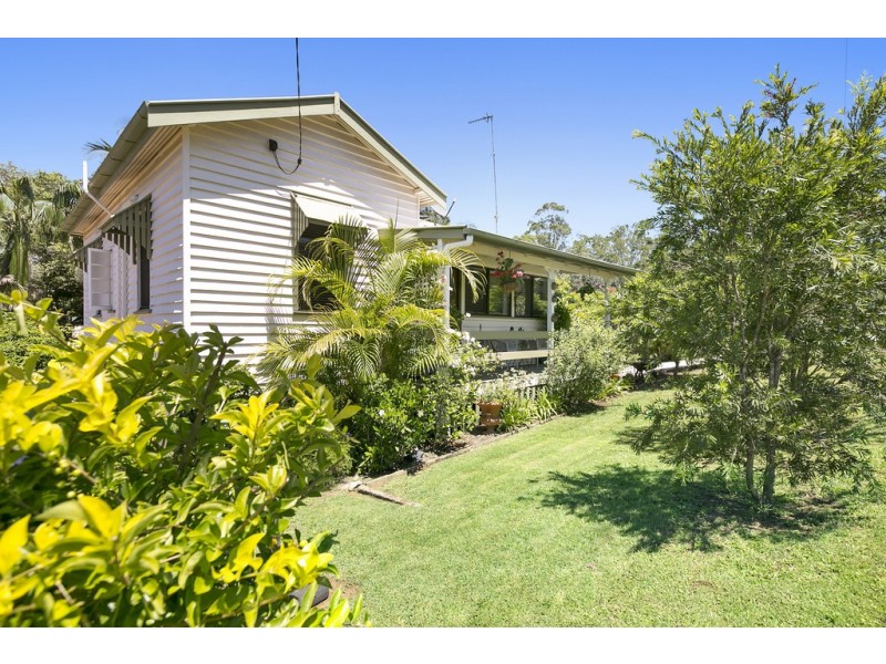 23 Red Street, Pomona QLD 4568