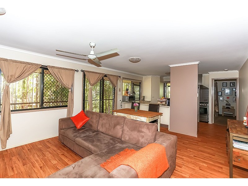 21 Yurol Forest Drive, Pomona QLD 4568
