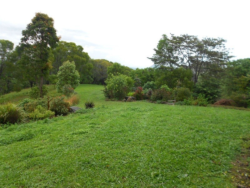 Pinbarren QLD 4568
