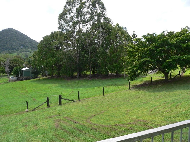 37 Mountain View Road, Pinbarren QLD 4568