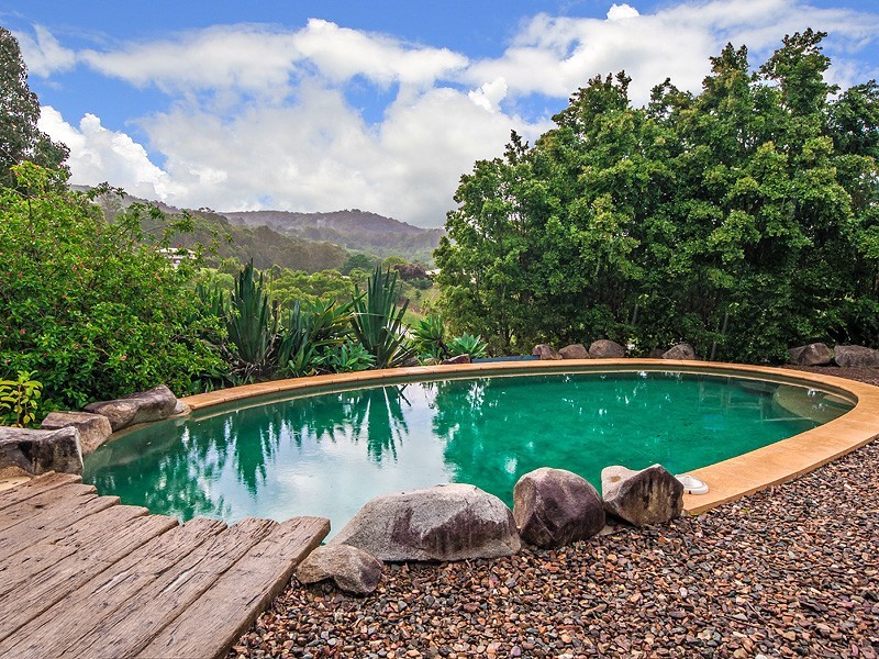 30 Risley Court, Cooran QLD 4569