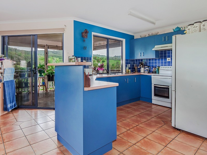 30 Risley Court, Cooran QLD 4569
