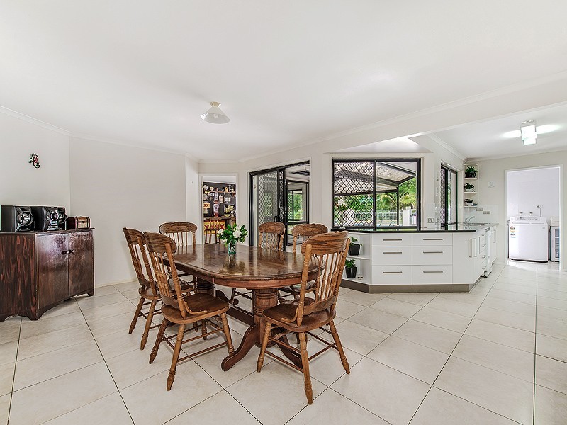 130 Cudgerie Drive, Black Mountain QLD 4563