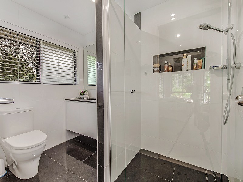 130 Cudgerie Drive, Black Mountain QLD 4563