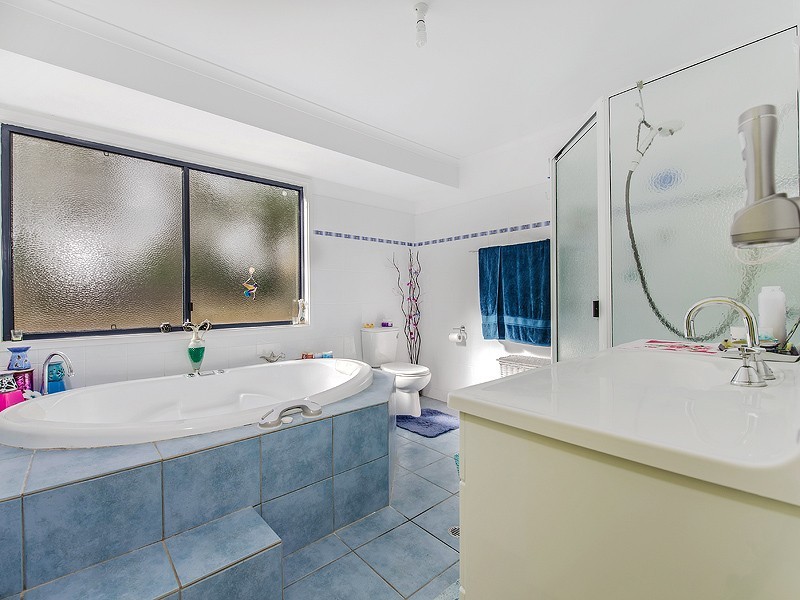 190 Akuna Lane, Cooran QLD 4569
