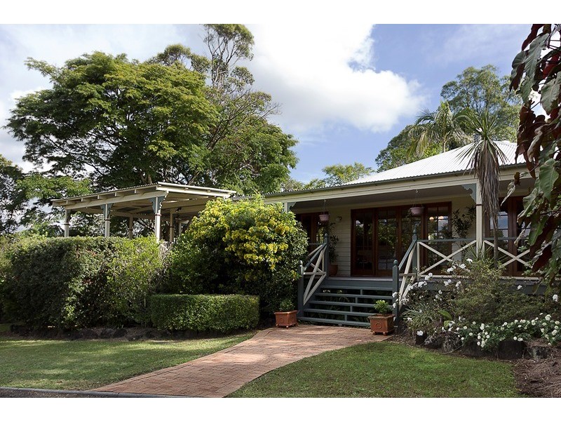 8 Manorina Lane, Cootharaba QLD 4565