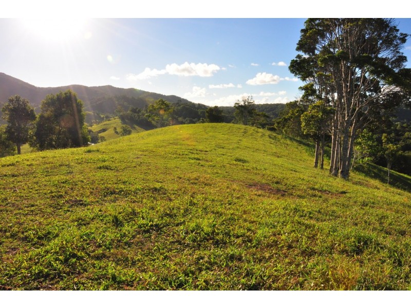 392 Sister Tree Creek Road, Kin Kin QLD 4571