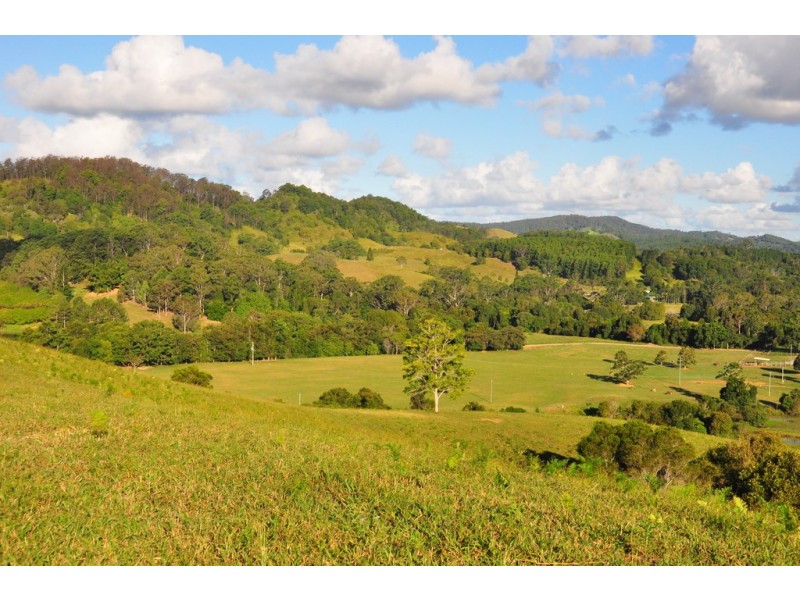 392 Sister Tree Creek Road, Kin Kin QLD 4571