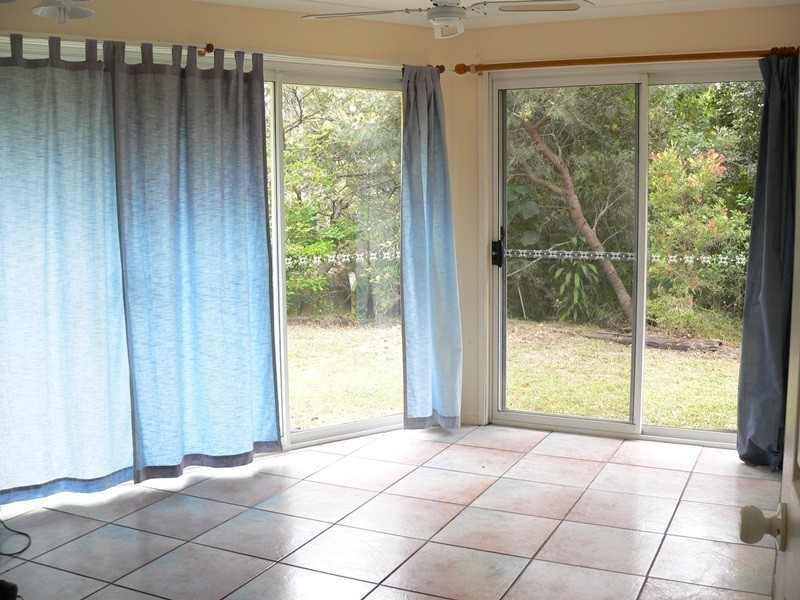 128 Brewers Road, Cooran QLD 4569