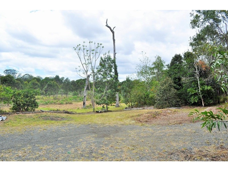 128 Brewers Road, Cooran QLD 4569