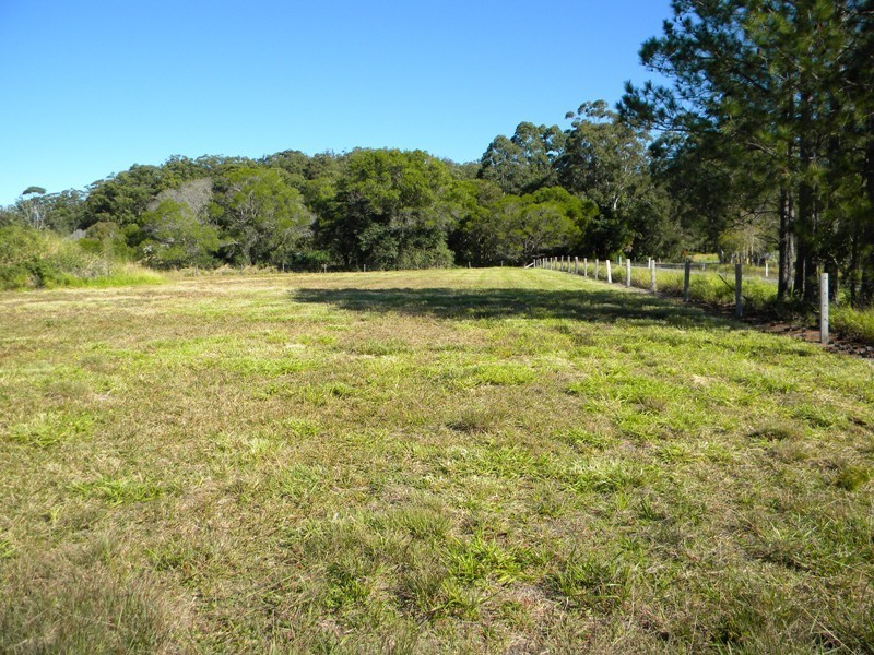 160 Dr Pages Road, Cootharaba QLD 4565