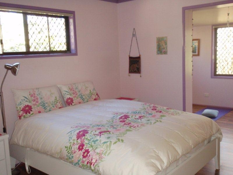 18 Elizabeth Street, Cooran QLD 4569