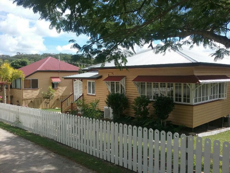 15 Memorial Avenue, Pomona QLD 4568