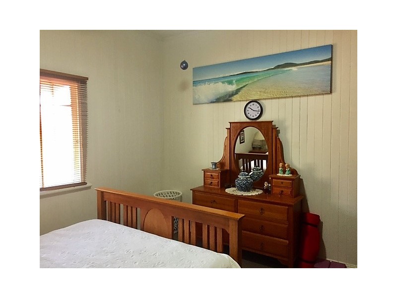 15 Memorial Avenue, Pomona QLD 4568