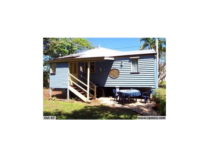 16 Rectory Street, Pomona QLD 4568