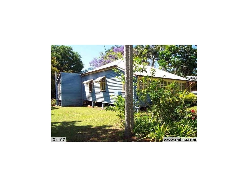 16 Rectory Street, Pomona QLD 4568