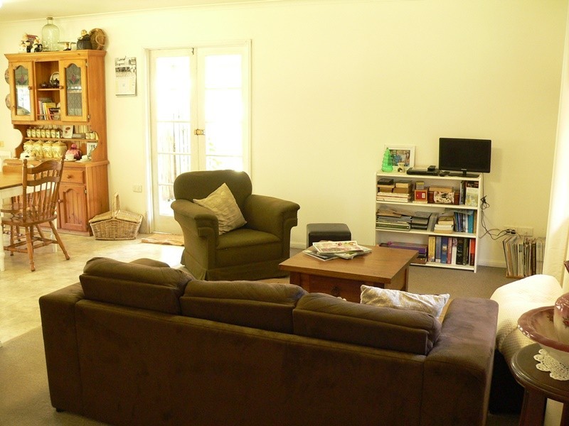 13 Royal Court, Cooran QLD 4569