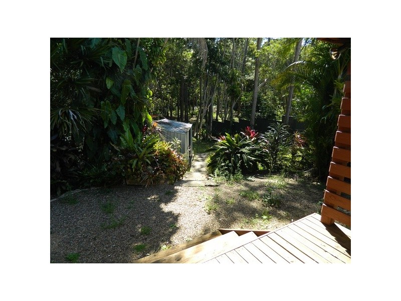 16 Pine Street, Pomona QLD 4568