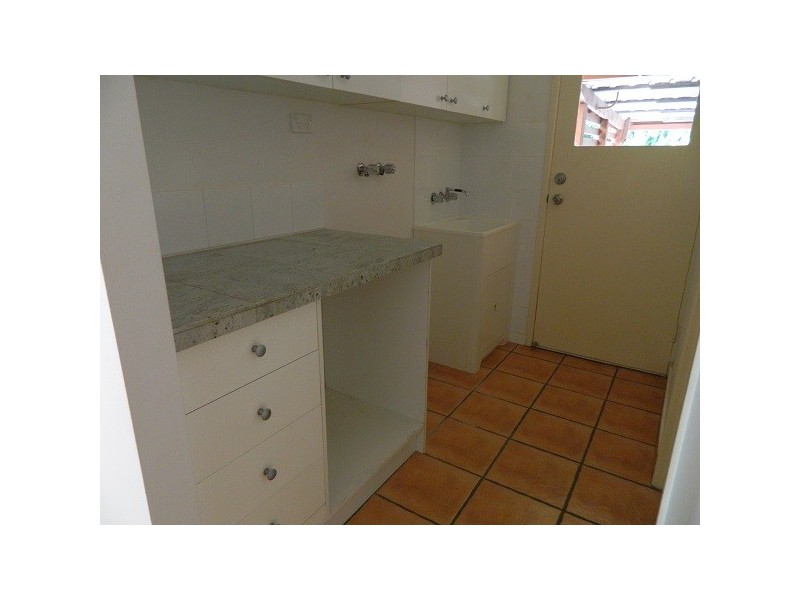 16 Pine Street, Pomona QLD 4568