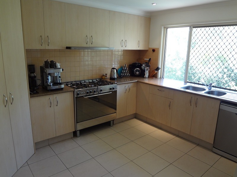 34 Tanderra Drive, Cooran QLD 4569