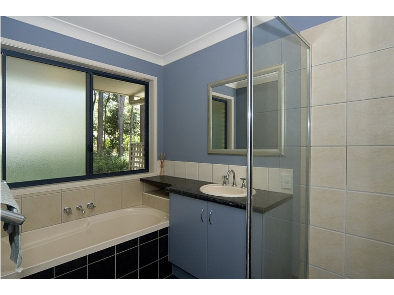 3 Palm Tree Court, Pomona QLD 4568