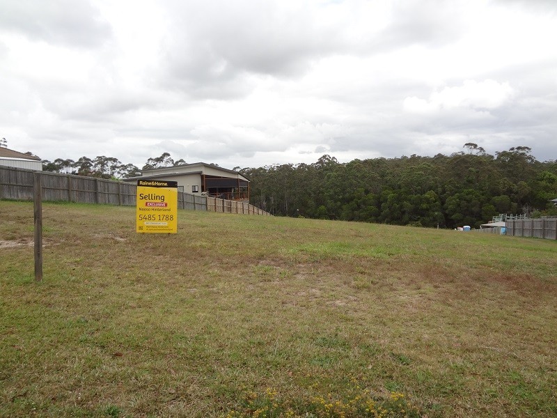 16 Songbird Drive, Pomona QLD 4568