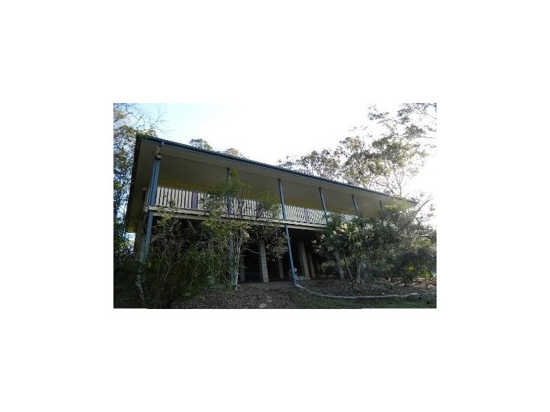 260 Coles Creek Road, Cooran QLD 4569