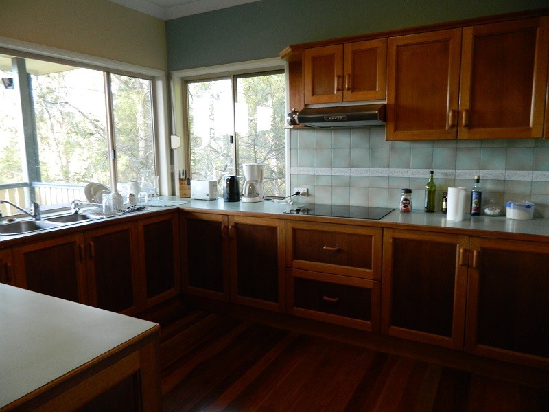260 Coles Creek Road, Cooran QLD 4569