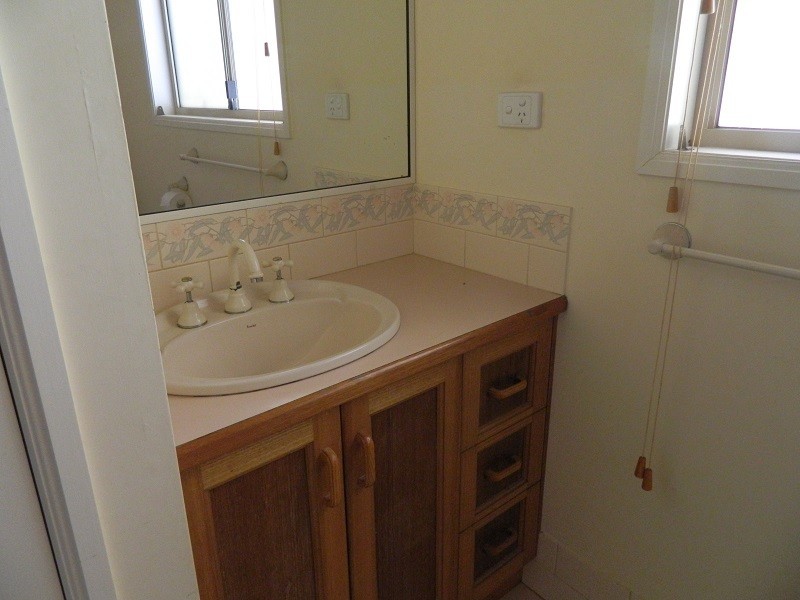 260 Coles Creek Road, Cooran QLD 4569