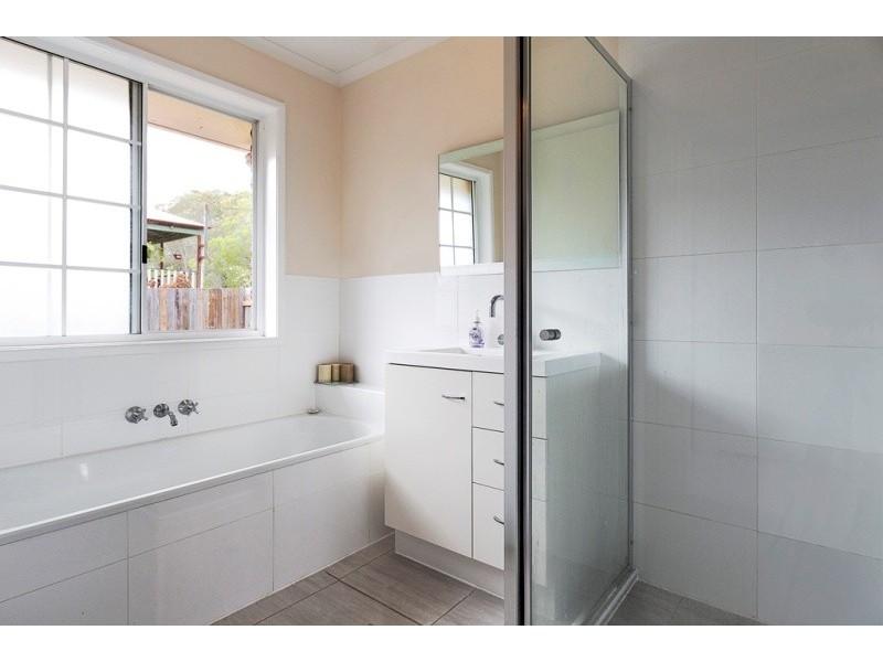 96 Summit Road, Pomona QLD 4568