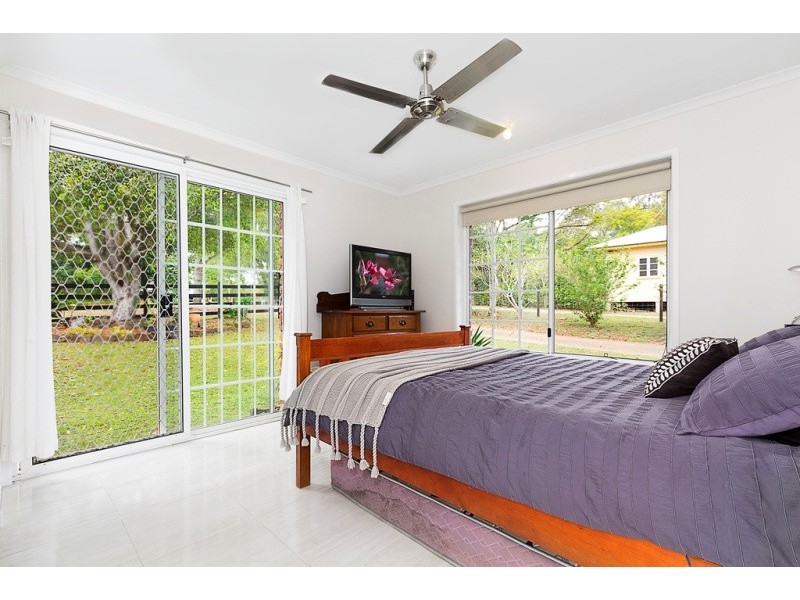 96 Summit Road, Pomona QLD 4568