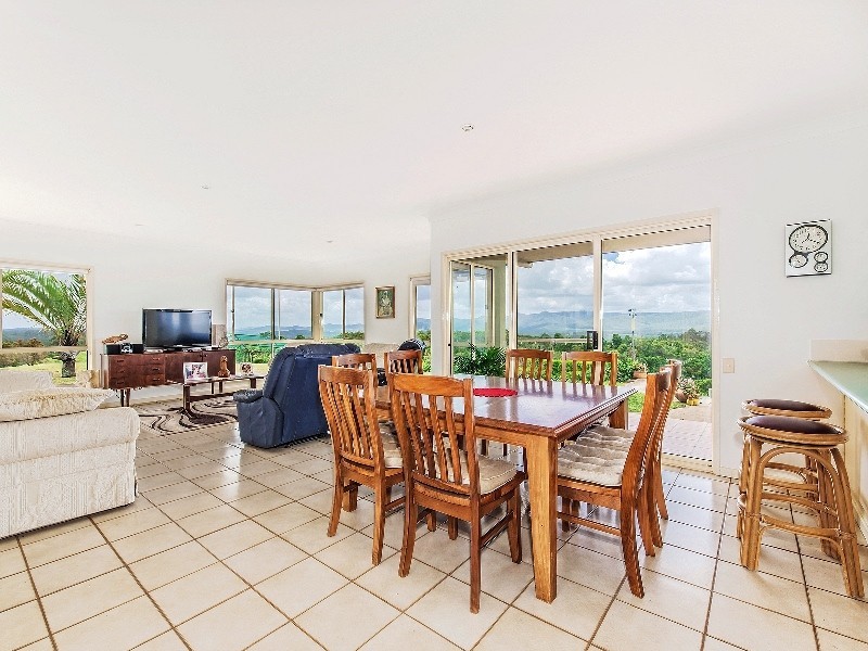 198 Lehman Road, Traveston QLD 4570