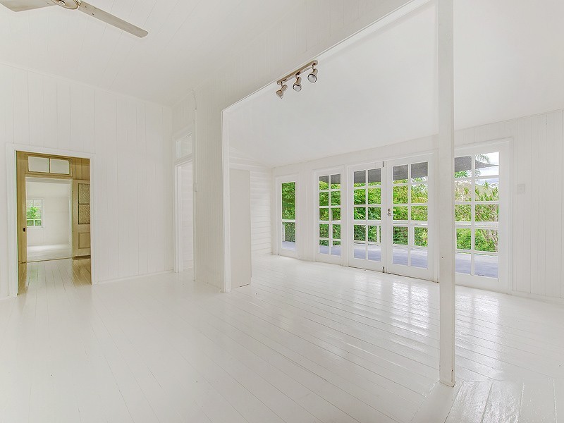 65 Main Street, Kin Kin QLD 4571