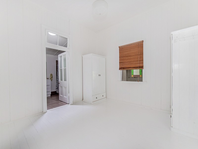 65 Main Street, Kin Kin QLD 4571