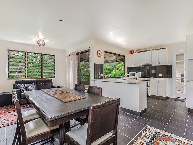 20 Hawk Road, Pomona QLD 4568