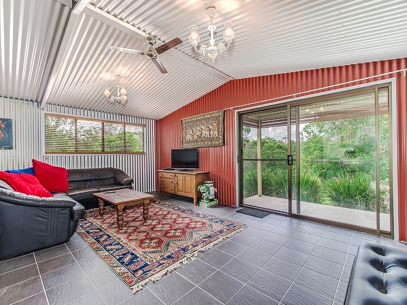 20 Hawk Road, Pomona QLD 4568