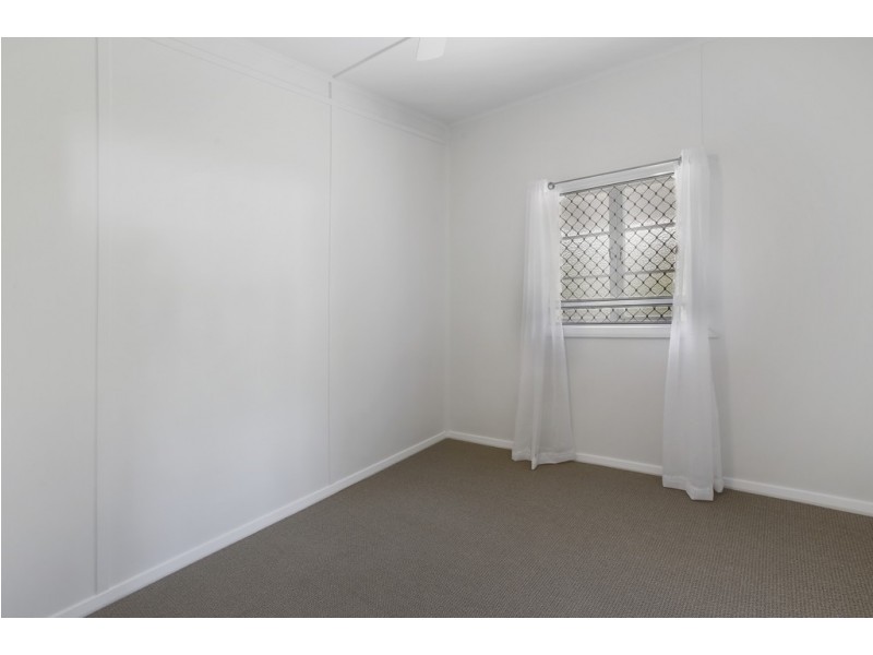 92 Summit Road, Pomona QLD 4568