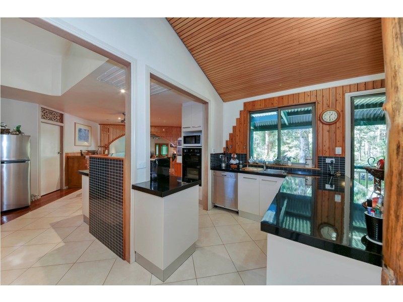 87 Kildeys Road, Cootharaba QLD 4565