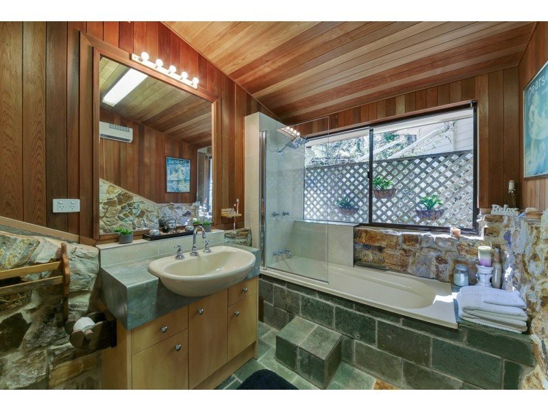 87 Kildeys Road, Cootharaba QLD 4565