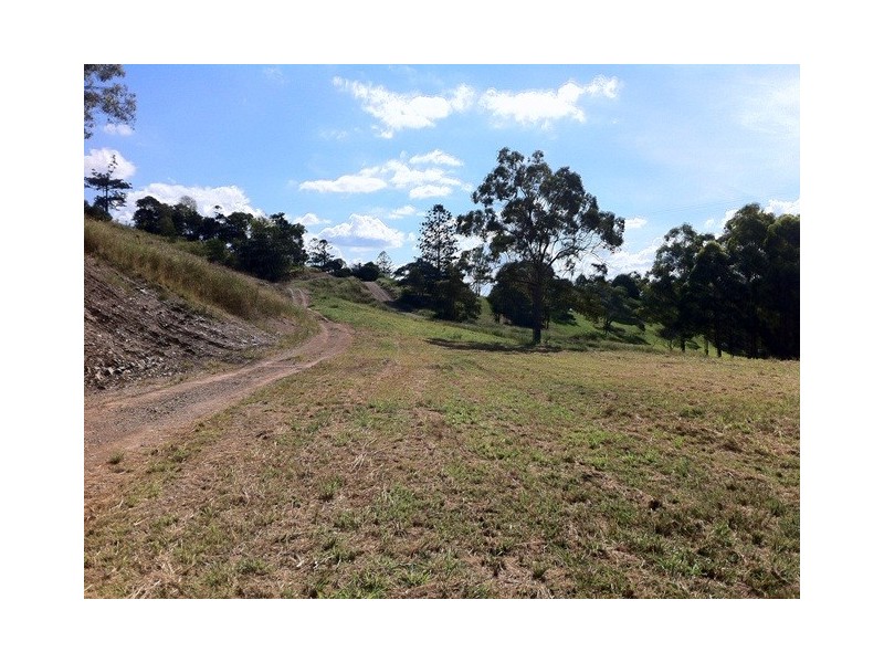 130 Kress Road, Tuchekoi QLD 4570